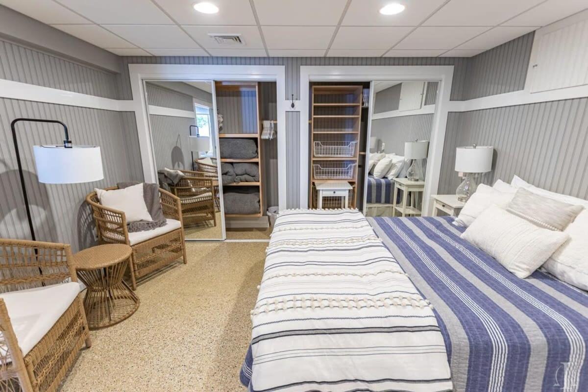 Picturesque Lakefront Retreat At Spofford Lake, Sleeps 10 Chesterfield Eksteriør bilde