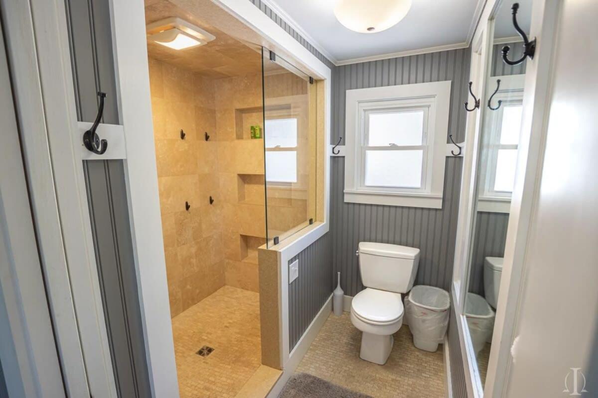 Picturesque Lakefront Retreat At Spofford Lake, Sleeps 10 Chesterfield Eksteriør bilde