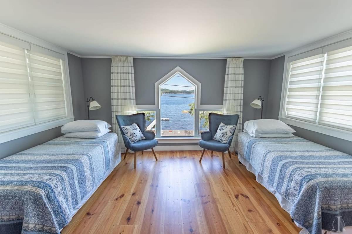 Picturesque Lakefront Retreat At Spofford Lake, Sleeps 10 Chesterfield Eksteriør bilde